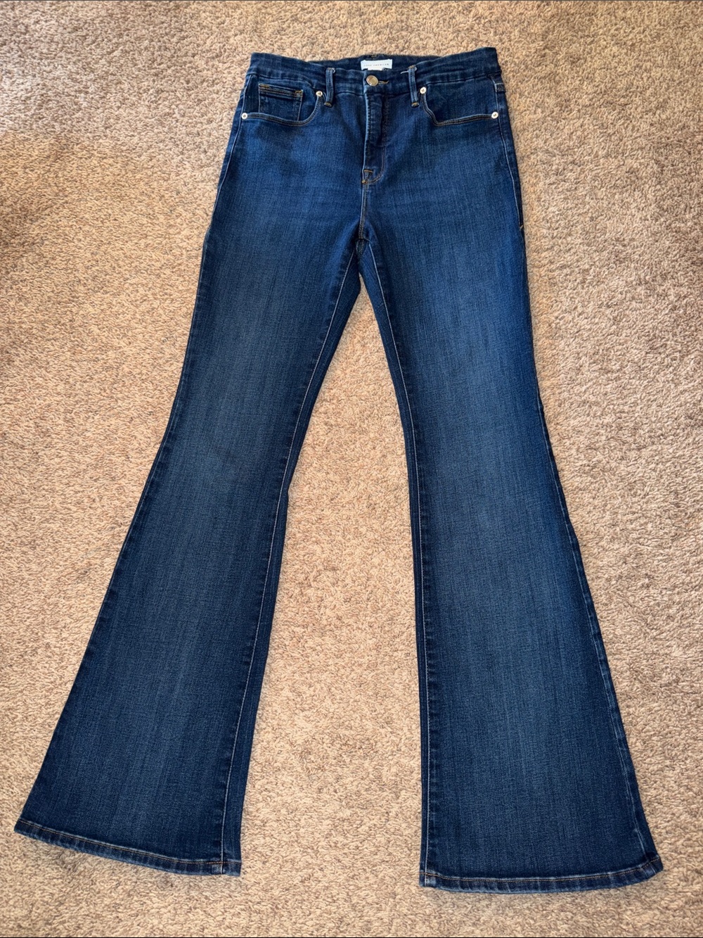 Good American Good Legs Flare Jeans Size 8 / 29 Medium Wash Clean Hem 32" Inseam